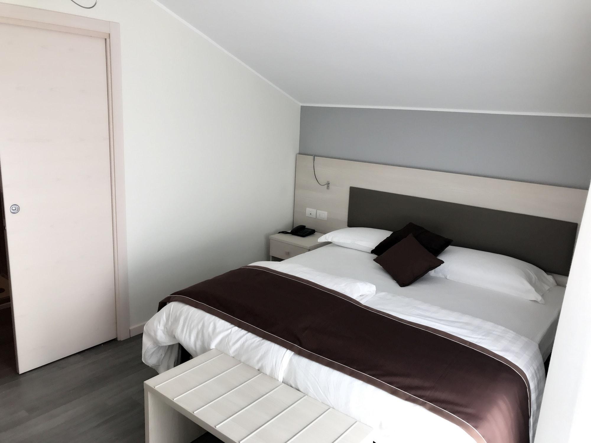 Hotel Dogana 시르미오네 외부 사진