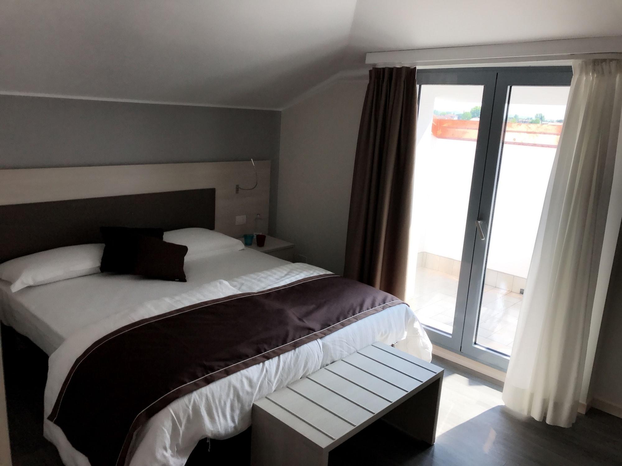 Hotel Dogana 시르미오네 외부 사진