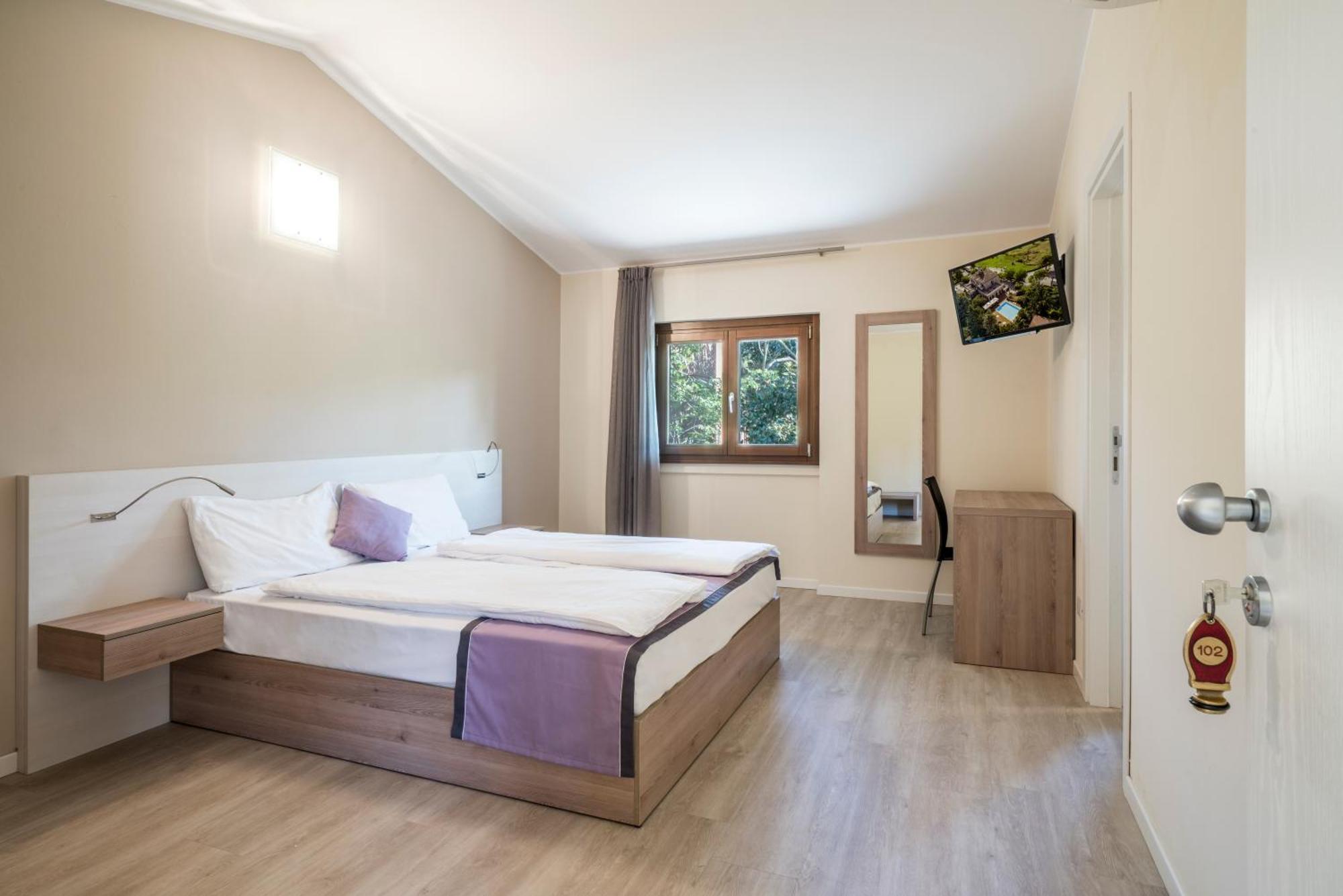 Hotel Dogana 시르미오네 외부 사진