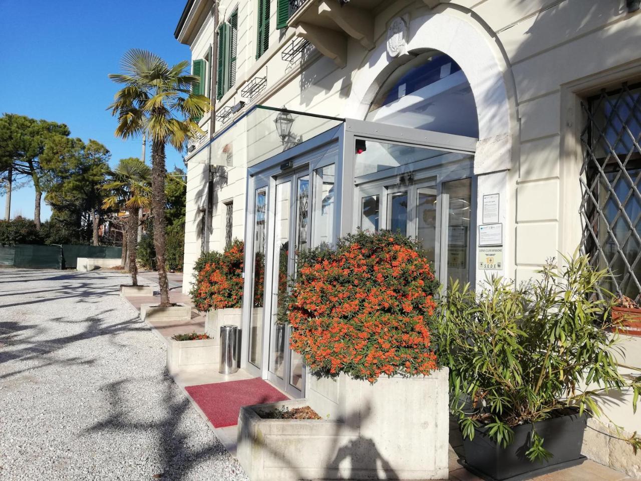 Hotel Dogana 시르미오네 외부 사진